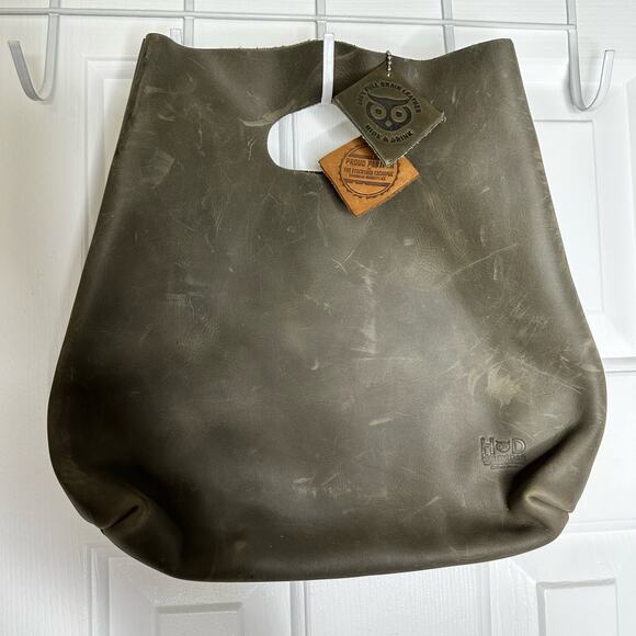 Hide and Drink Green Leather Handbag 12 Inch Minimalist Chic Stylish Fashion - Picture 2 of 9